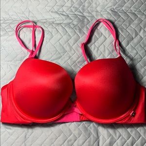 Victoria Secret Bra size 34D